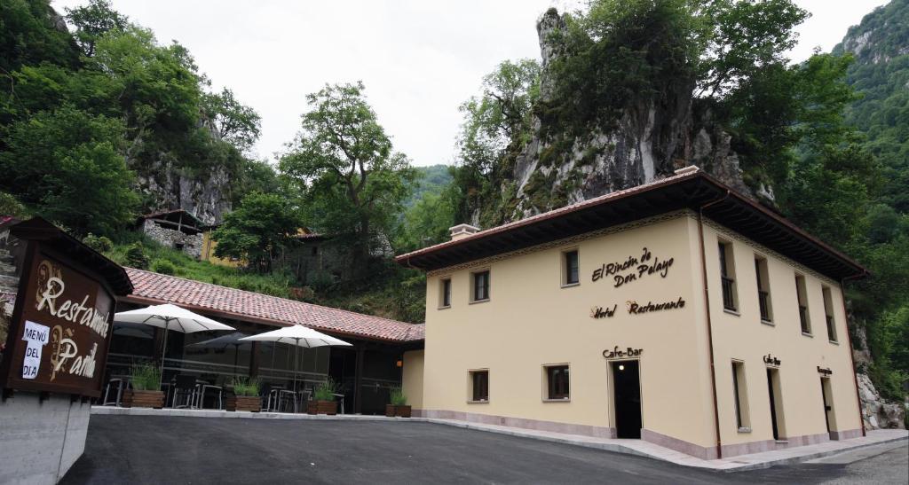 Hotel Rural - El Rincon De Don Pelayo Covadonga Ngoại thất bức ảnh